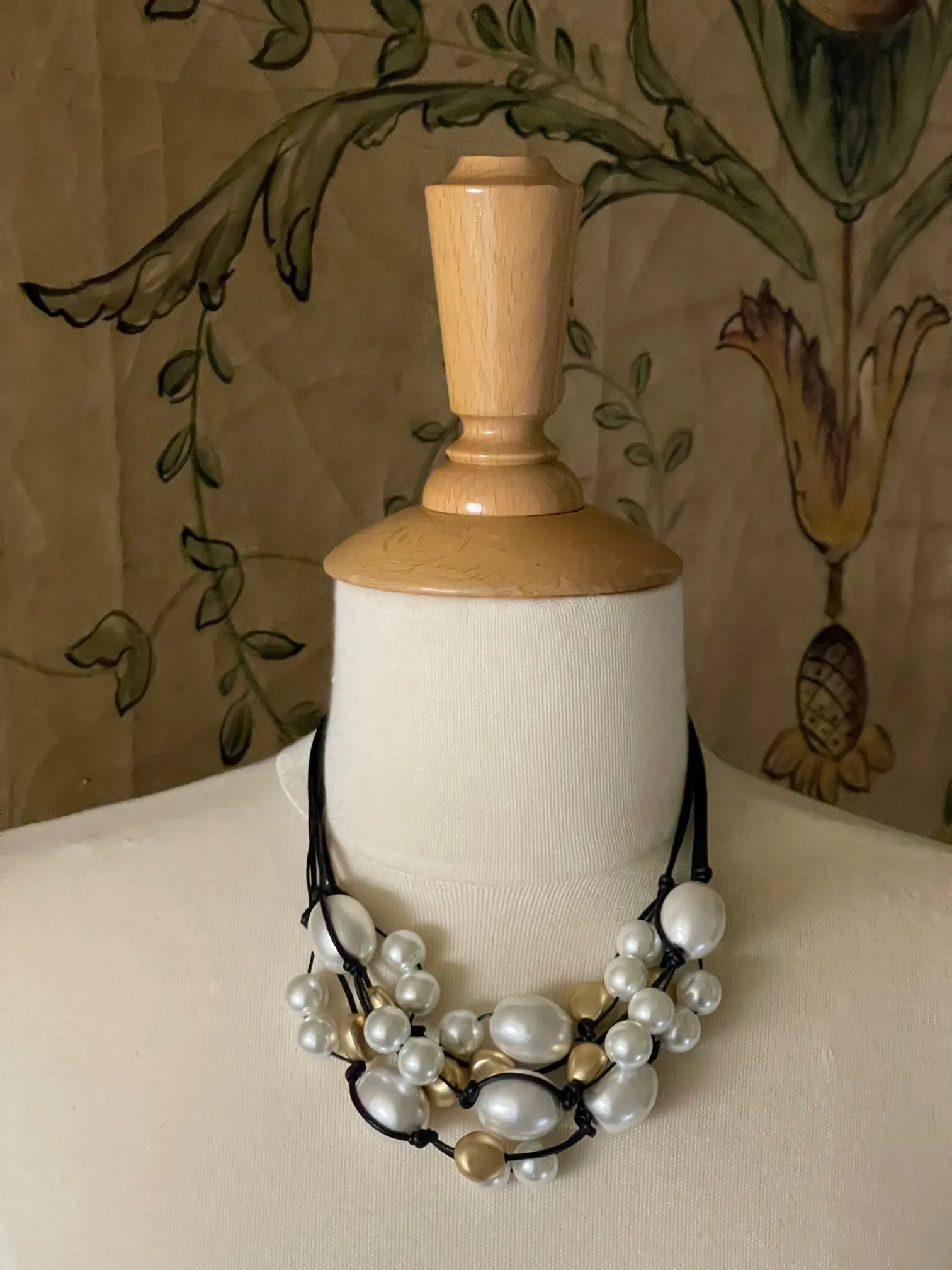 Cotton And Glass Pearl With Matte Black Crystal Torsade Necklace