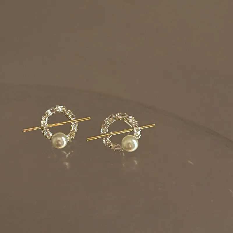 Delicate Gold Bar and Pearl Circle Stud Earrings-jlt11517