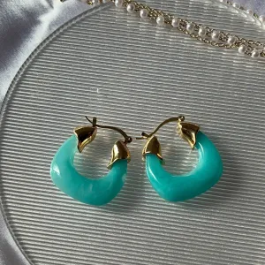 just-lil-things-blue-hoop-earrings-jlt11342