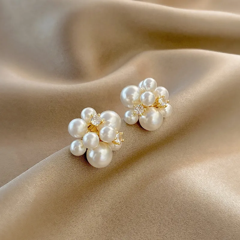 just-lil-things-white-pin-earrings-jlt12130