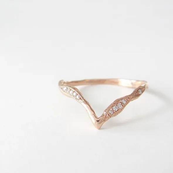 Lava Beak White Diamond Ring