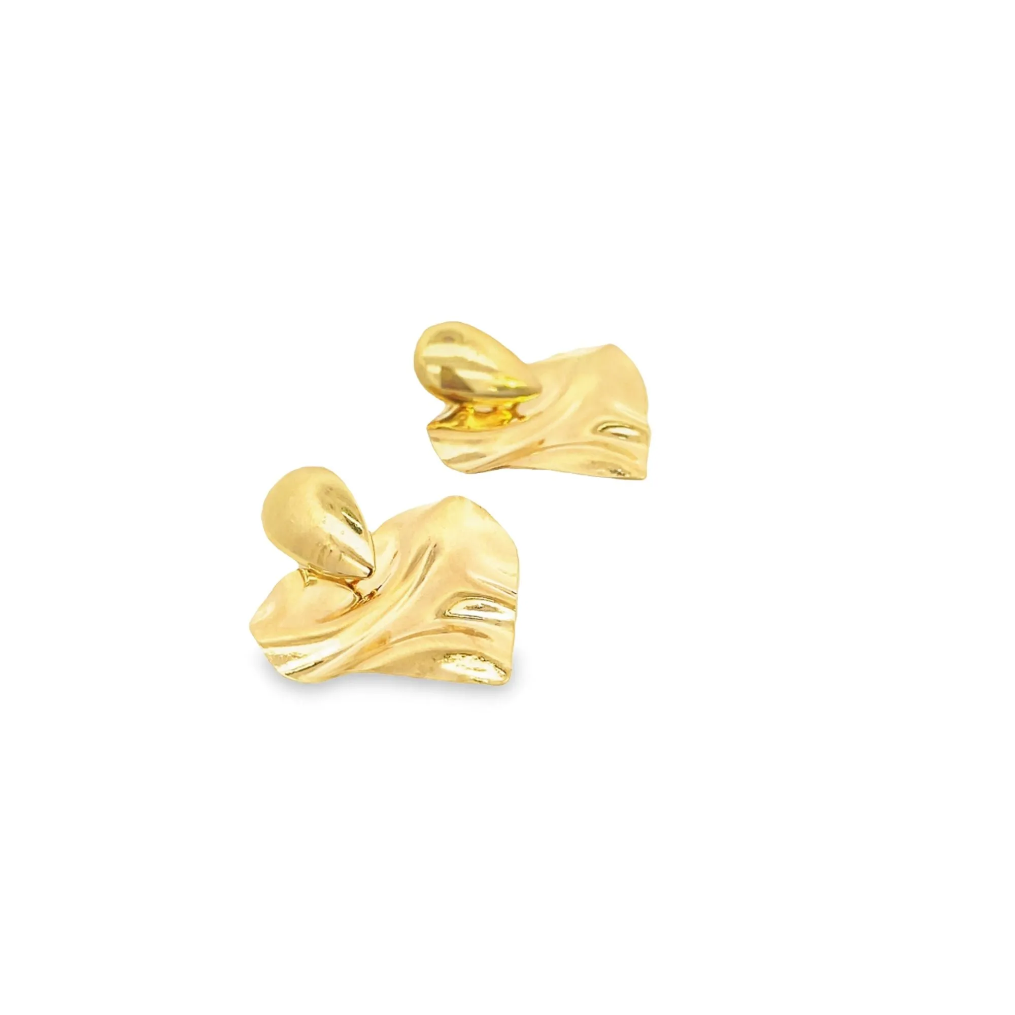 Modern Folded Ruffled Heart Minimalist Stud Earrings (L413)