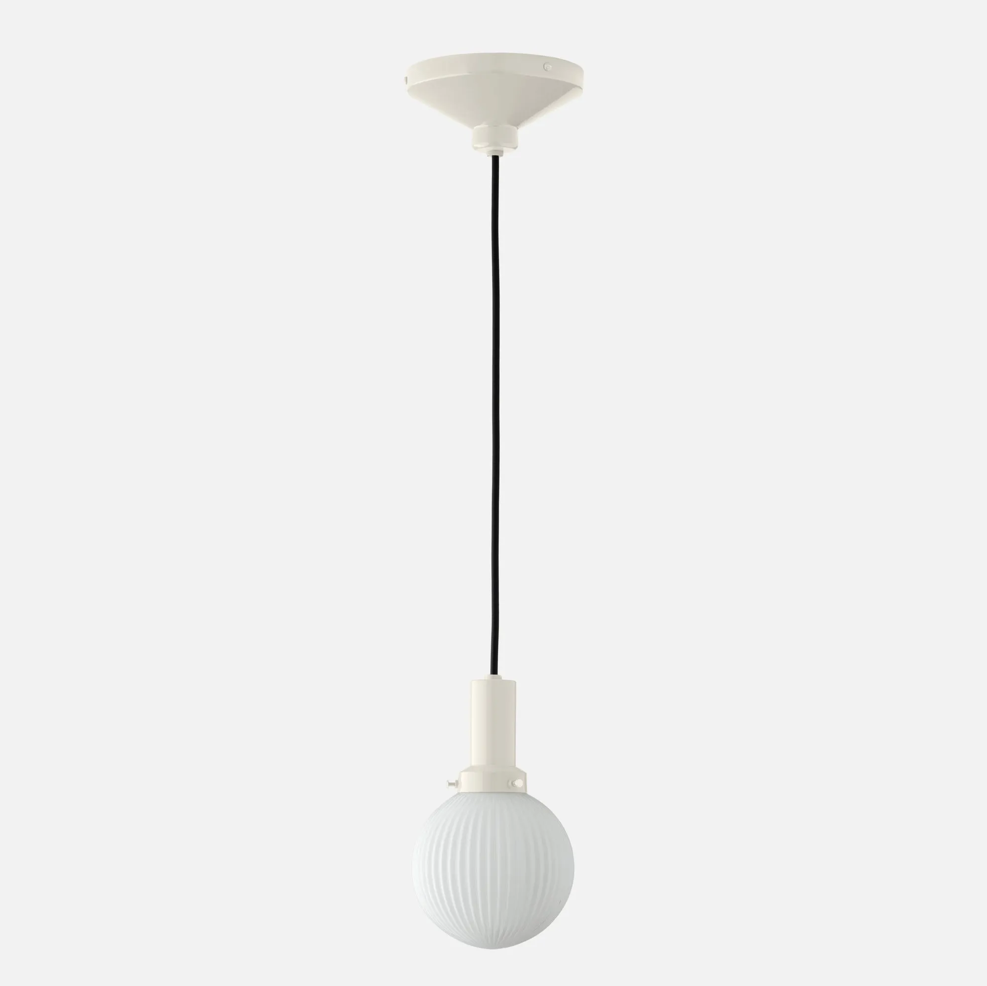 Otto 2.25" Cord Pendant